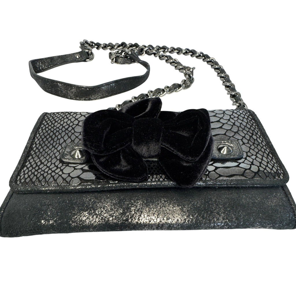 Betsey Johnson Elegant Black Faux Snakeskin Clutch W/Velvet Bow & Shoulder Chain