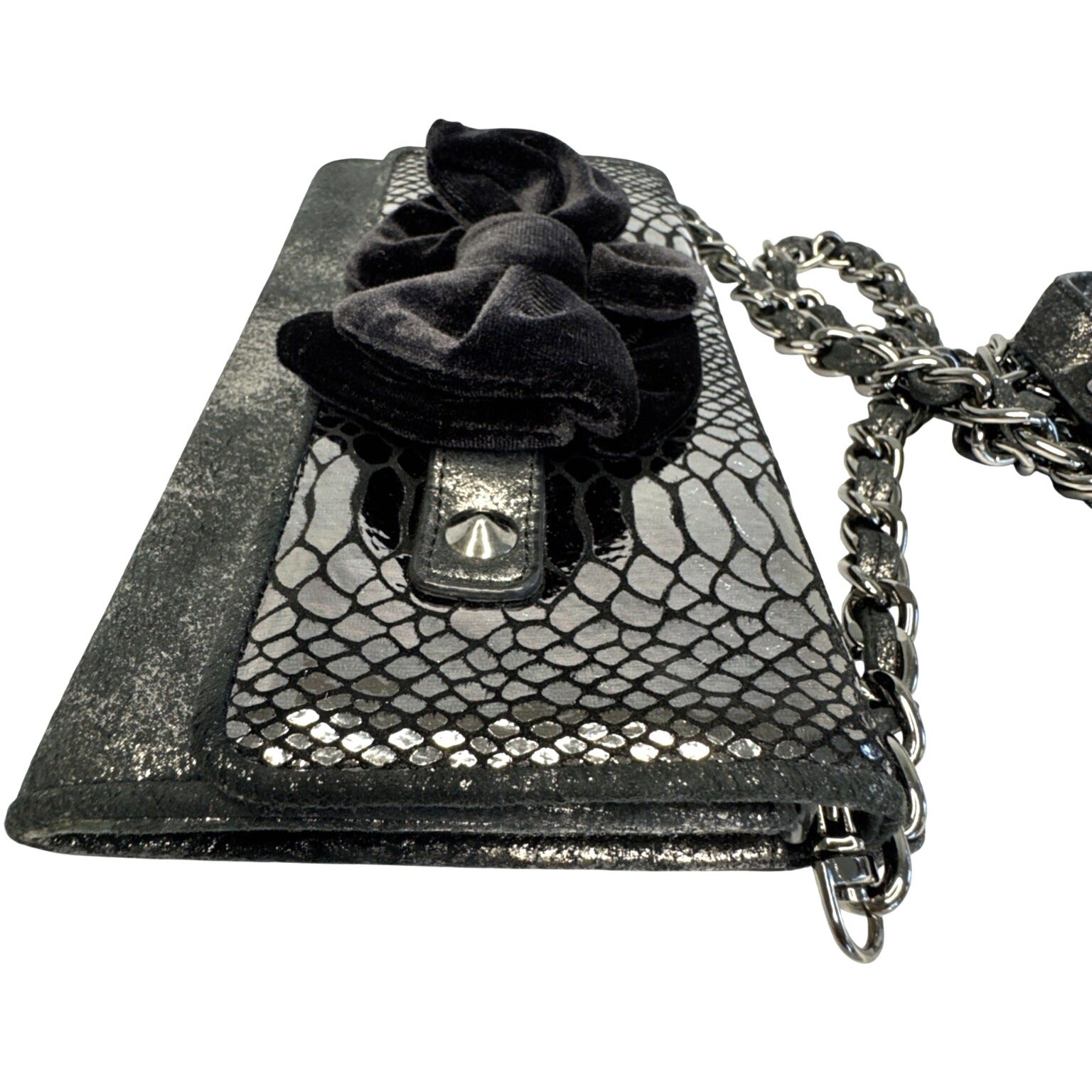 Betsey Johnson Elegant Black Faux Snakeskin Clutch W/Velvet Bow & Shoulder Chain