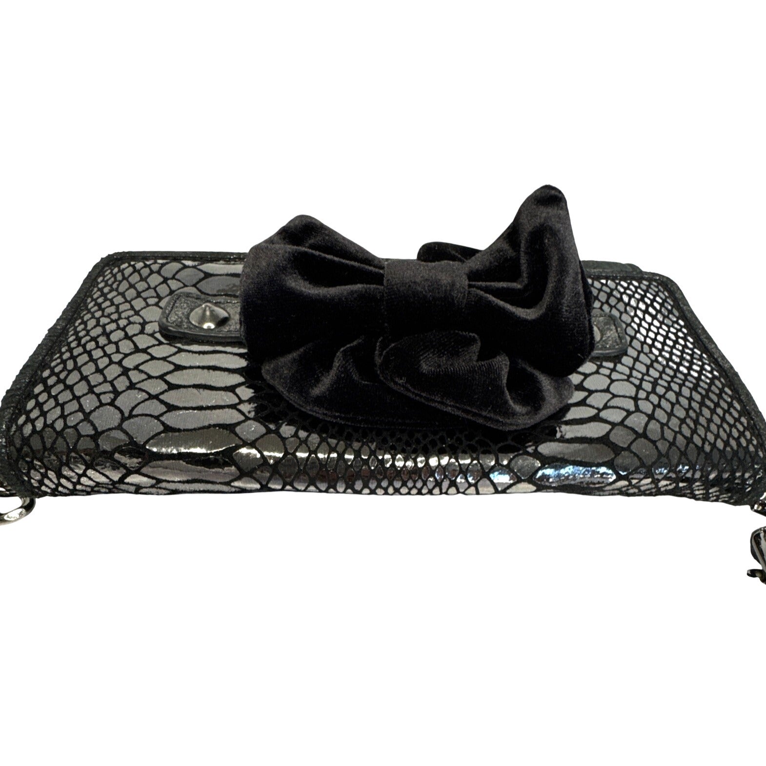 Betsey Johnson Elegant Black Faux Snakeskin Clutch W/Velvet Bow & Shoulder Chain