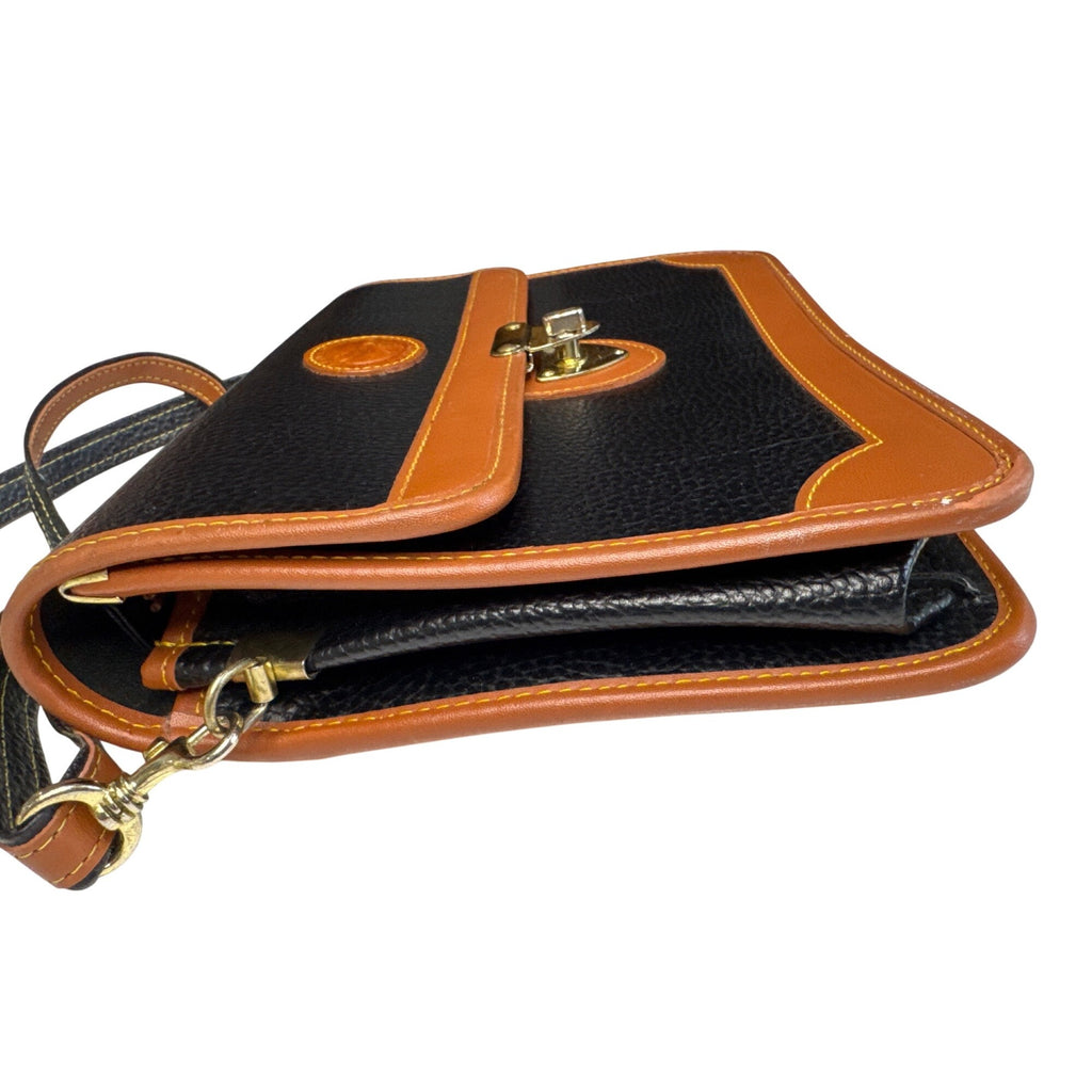 Carina Intl Inc Vintage Black & Tan Waterproof Pebble Leather Satchel Briefcase With Adjustable Strap And Brass Clasp Closure