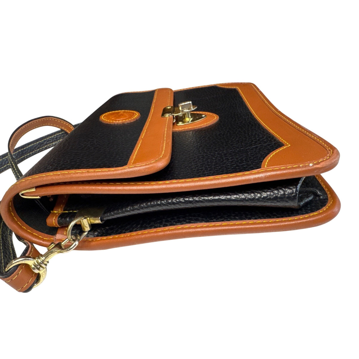 Carina Intl Inc Vintage Black & Tan Waterproof Pebble Leather Satchel Briefcase With Adjustable Strap And Brass Clasp Closure