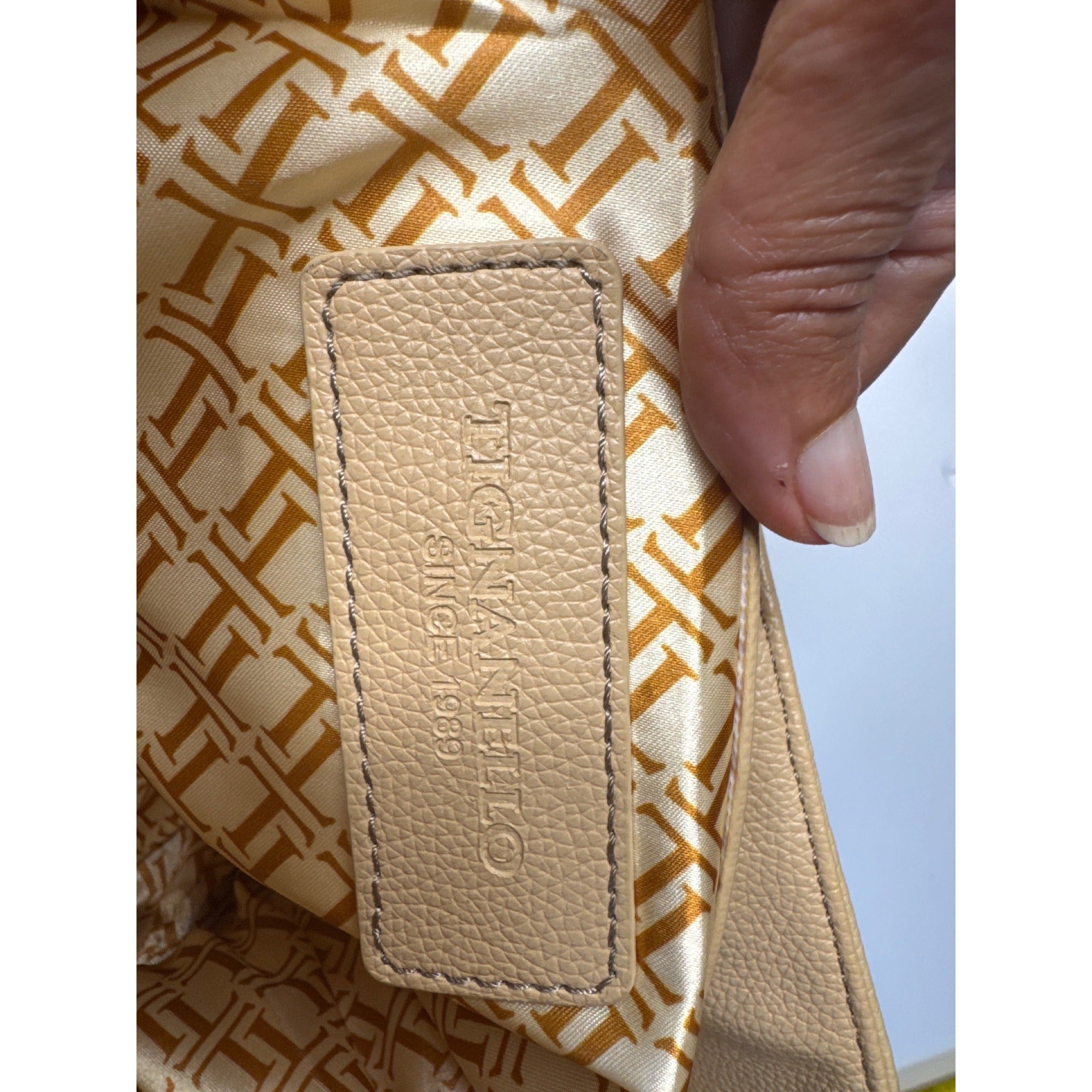 Tignanello Beige Pebbled Leather Shoulder Bag With Gold Hardware & Zipper Accents