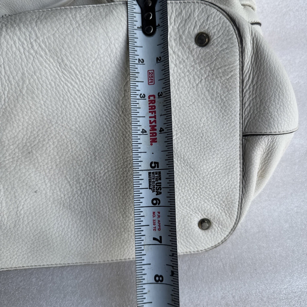 DKNY White Leather Drawstring Shoulder Bag With Tassels