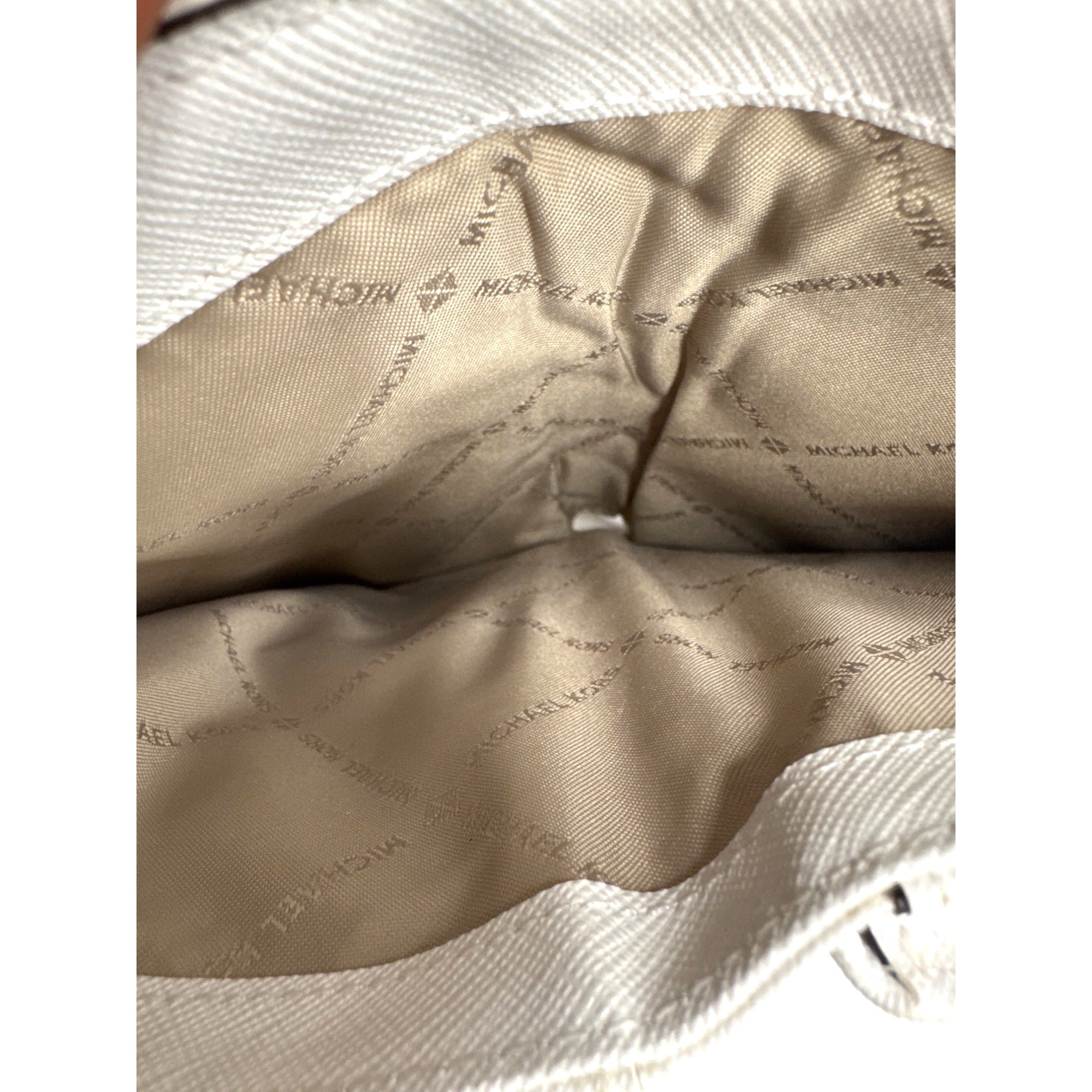 Michael Kors Quilted White Leather Wristlet Wallet