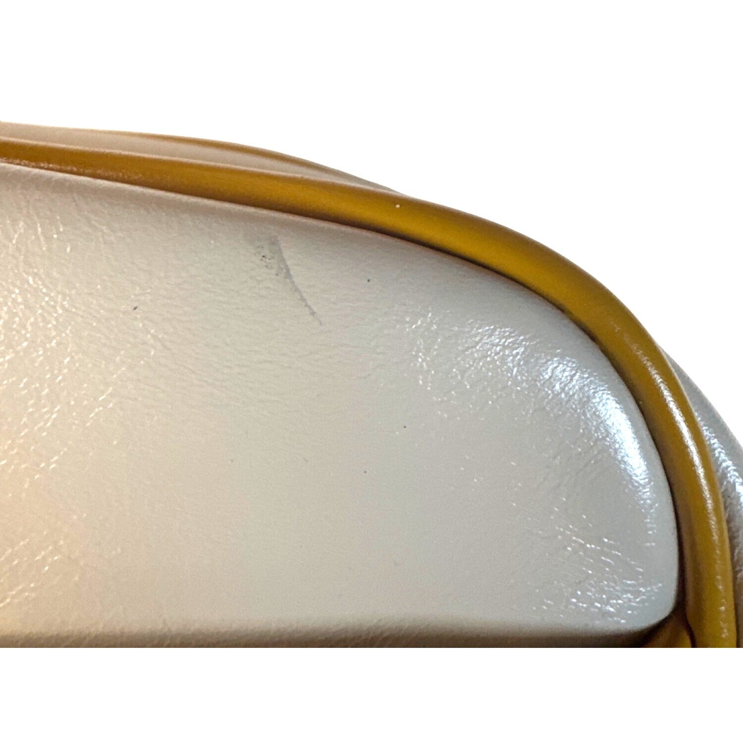 Patricia Nash Ivory/ellow Leather Crossbody Purse W/Buckle Detail/Adjust. Strap
