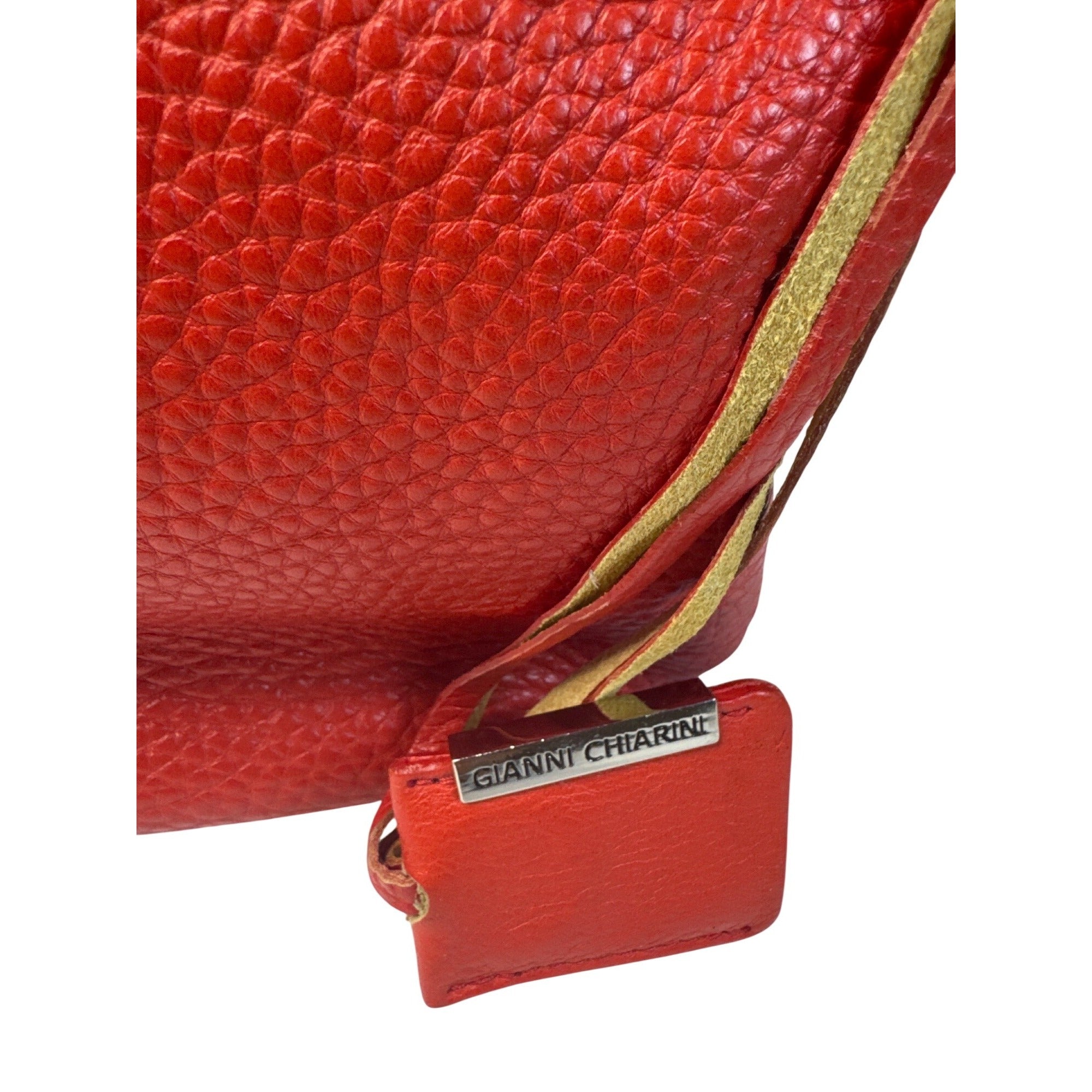 Gianni Chiarini Red Leather Shoulder Bag With Zipper & Detachable Strap - Chic Everyday Style