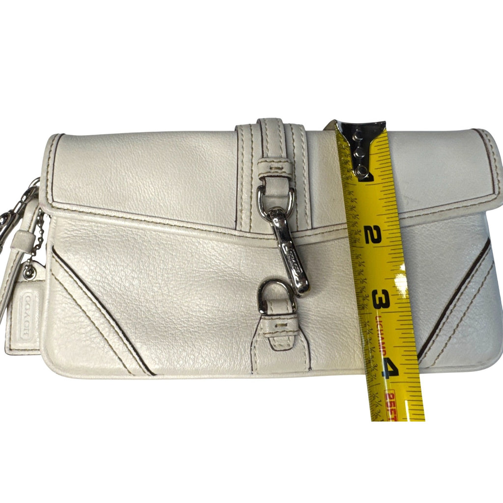 Coach White Leather Wristlet Clutch With Silver Hardware & Signature Lining