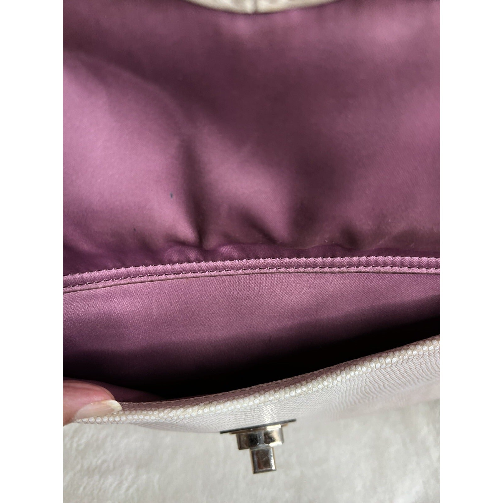 Coach White Leather Textured Shoulder Bag With Gold Turnlock & Double Handles