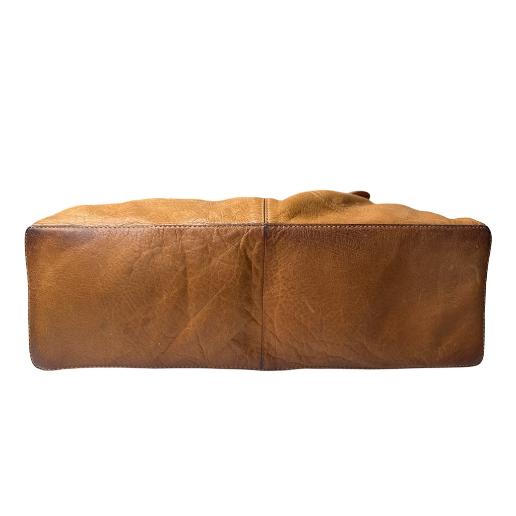 Vintage Liz Claiborne Tan Leather Shoulder Bag with Adjustable Strap - Classic